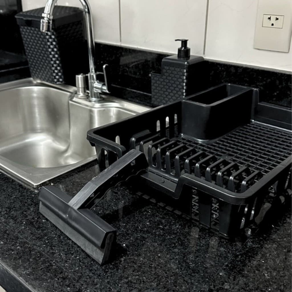 Kit cozinha com escorredor, lixeira, porta-detergente e rodo